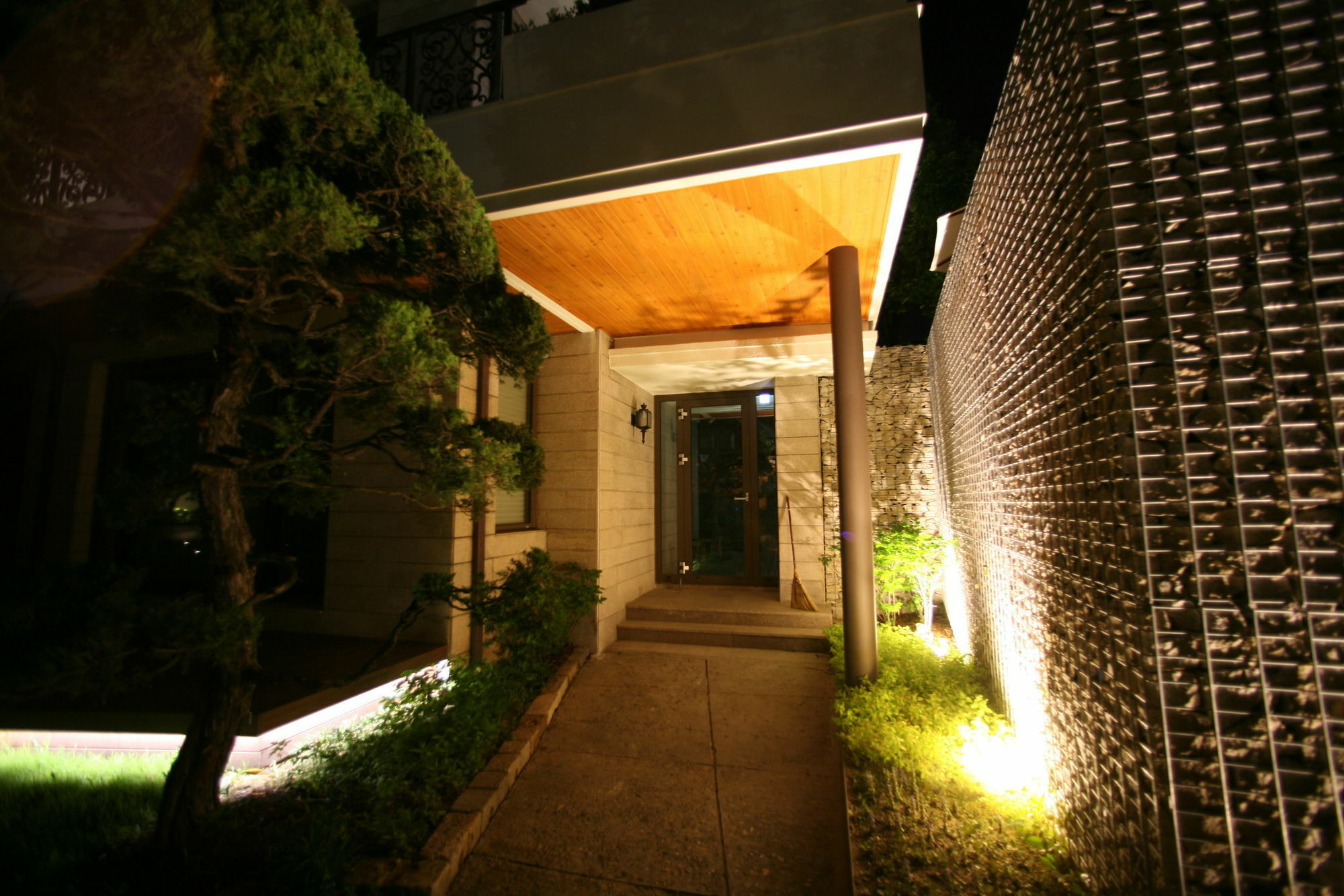 Bonum 1957 Hanok And Boutique Сеул Экстерьер фото
